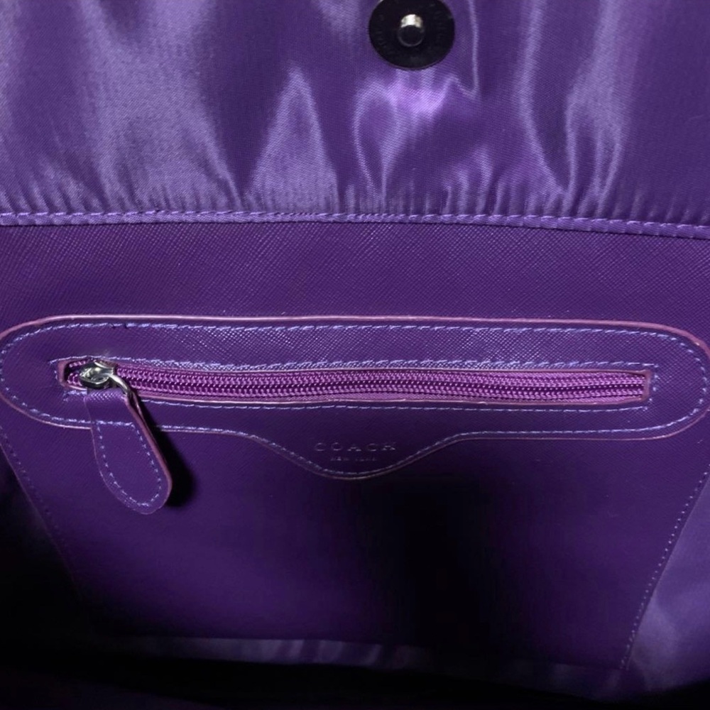 Coach Everyday Nylon Shopper's Tote Bag NWT - Picture 2 of 3